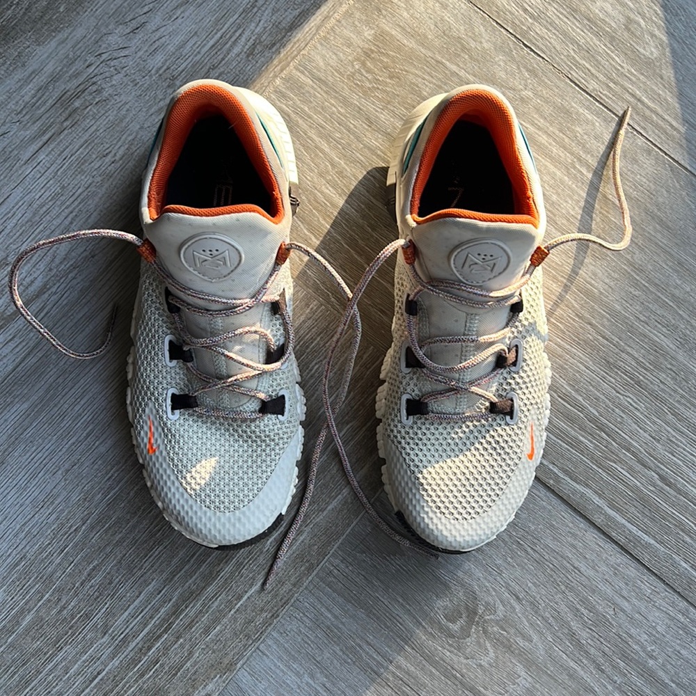 Nike Metcon tan sneakers size 8.